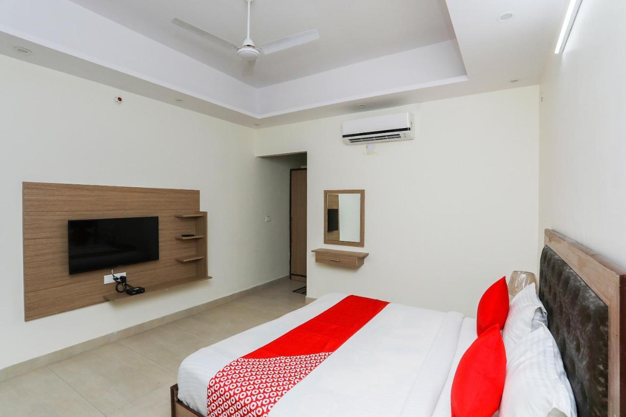 Oyo 35511 Hotel Park View Rohtak エクステリア 写真