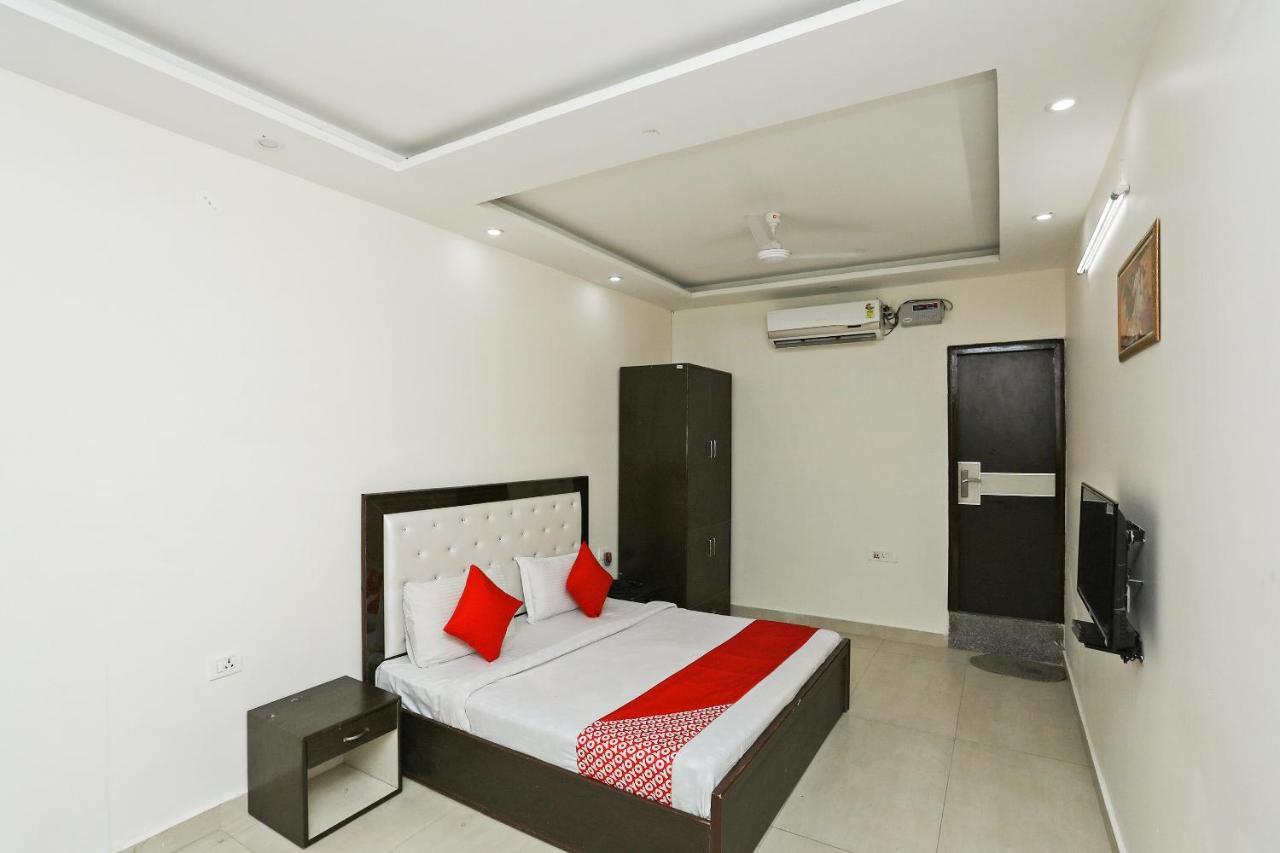 Oyo 35511 Hotel Park View Rohtak エクステリア 写真